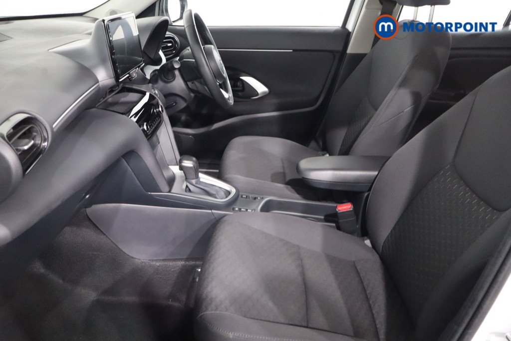 Used Toyota Yaris Cross 2024 for sale - 76508509: Photo 12
