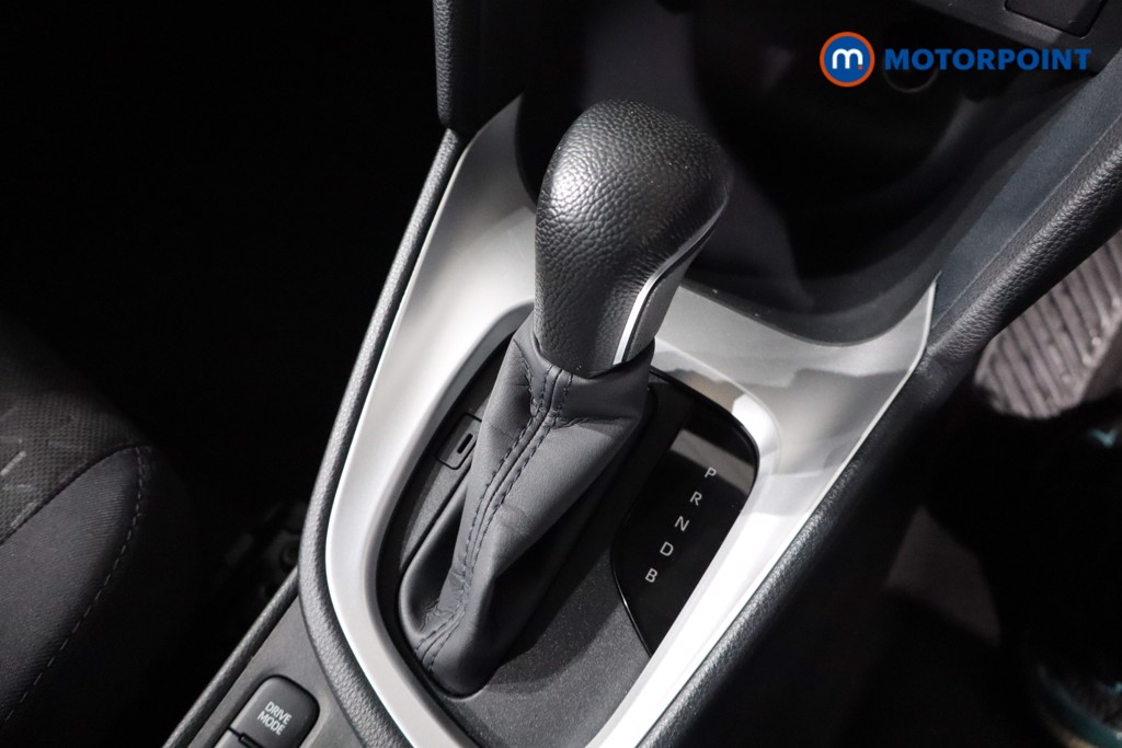 Used Toyota Yaris Cross 2024 for sale - 76508509: Photo 22