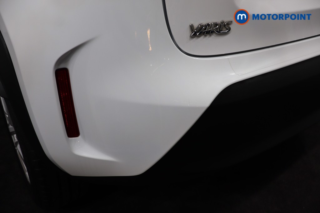 Used Toyota Yaris Cross 2024 for sale - 76508509: Photo 42