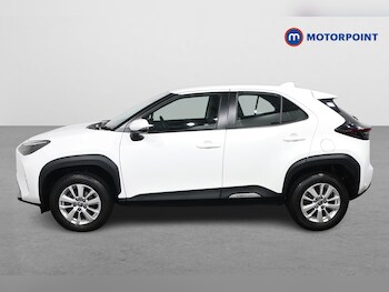 Used Toyota Yaris Cross 2024 for sale - 76508509: Photo