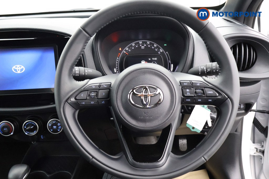 Used Toyota Aygo X 2024 for sale - 77904036: Photo 9