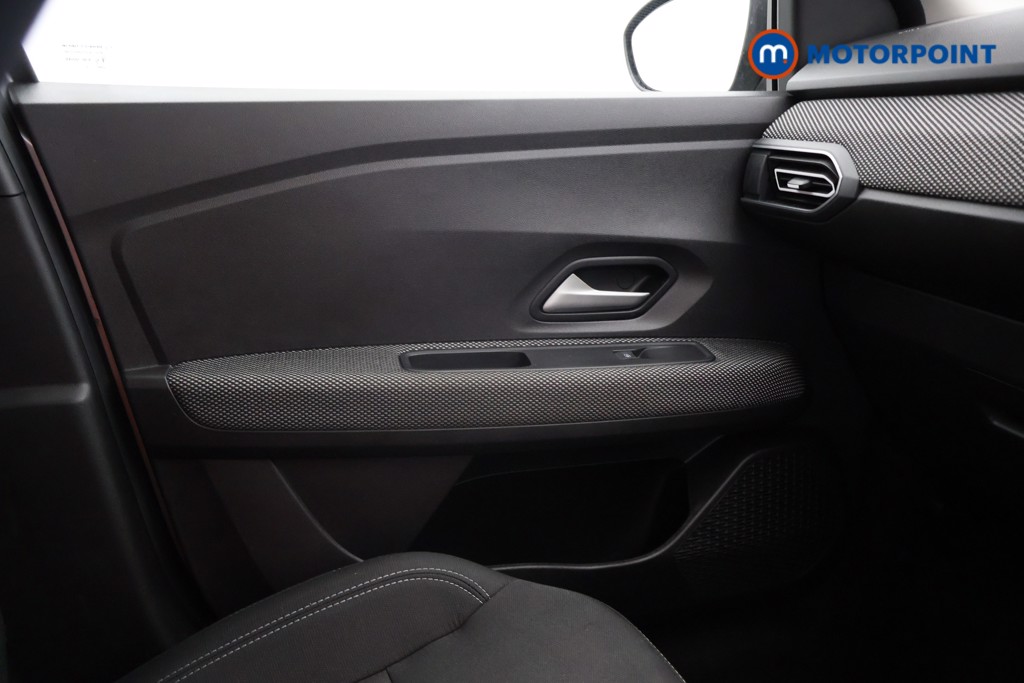 Used Dacia Sandero 2023 for sale - 77804841: Photo 16