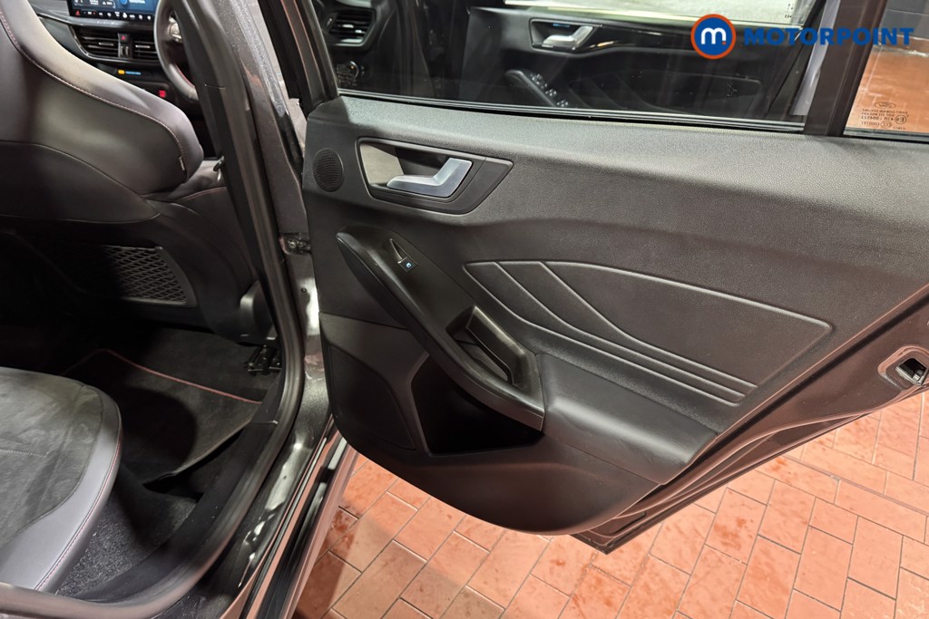 Used Ford Focus 2023 for sale - 76972177: Photo 29