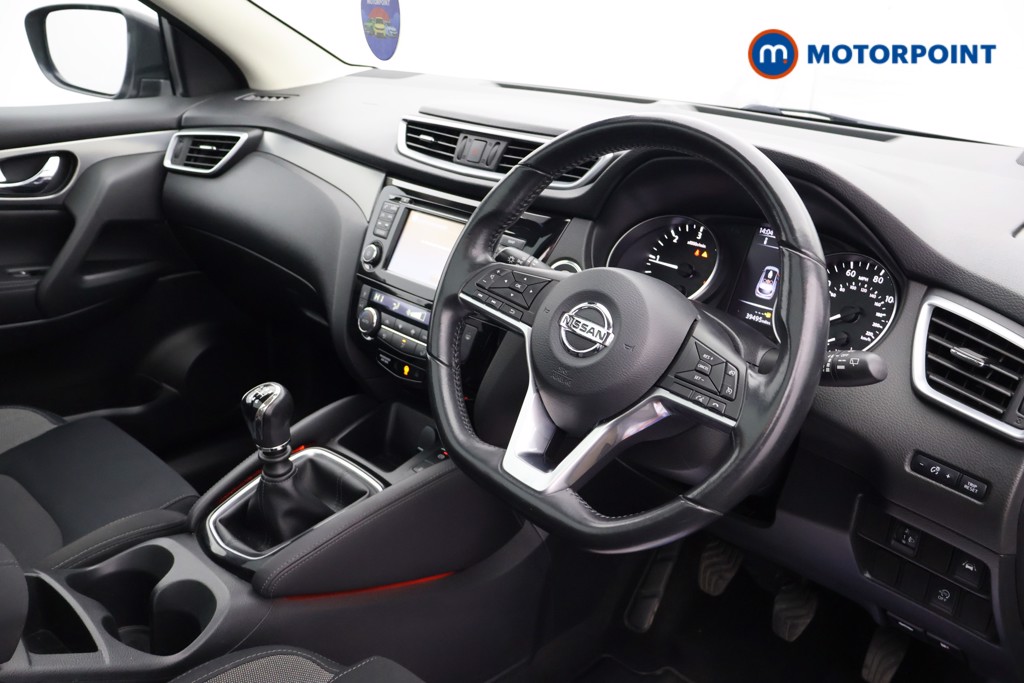 Used Nissan Qashqai 2017 for sale - 77582346: Photo 18