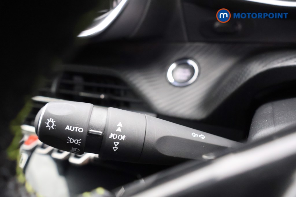 Used Peugeot 2008 2021 for sale - 77006210: Photo 13