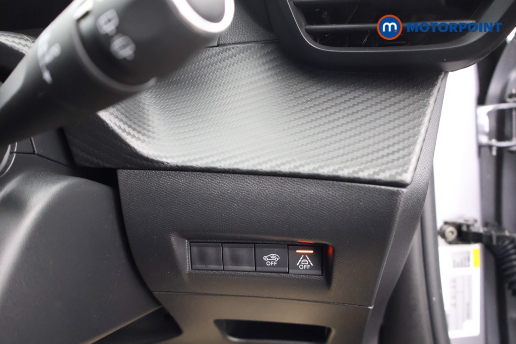 Used Peugeot 2008 2021 for sale - 77006210: Photo 15