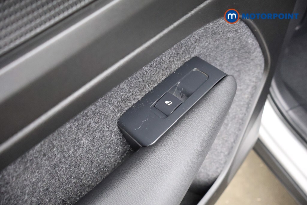 Used Volvo XC40 2023 for sale - 78223844: Photo 38