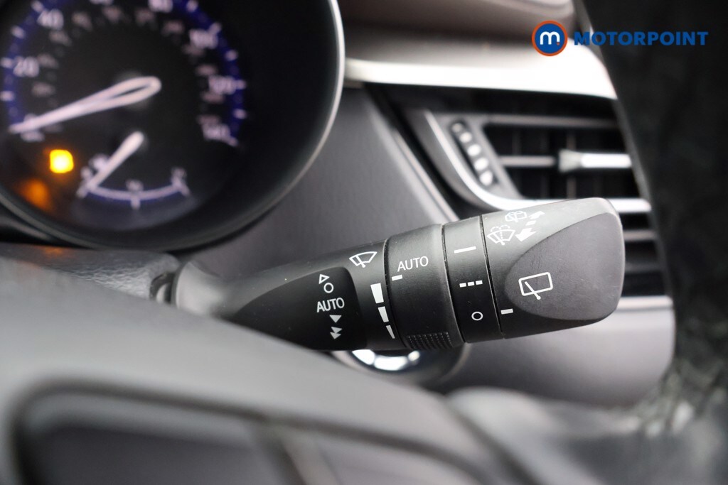 Used Toyota C-HR 2019 for sale - 76590205: Photo 14