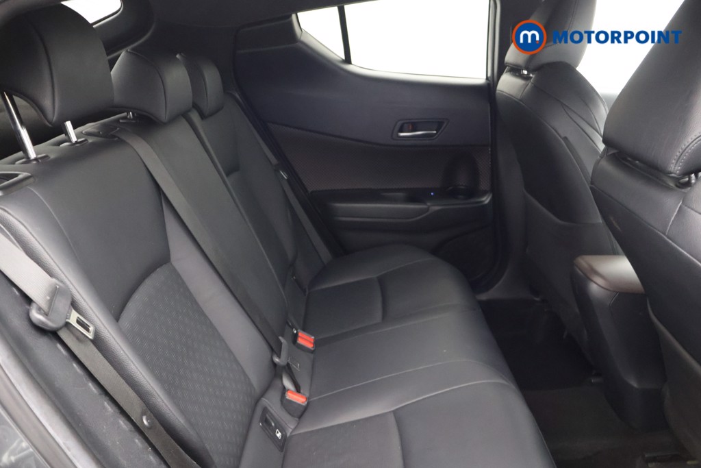 Used Toyota C-HR 2019 for sale - 76590205: Photo 26