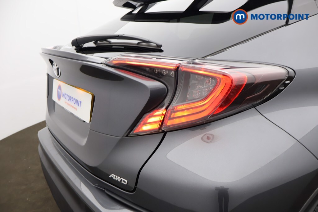 Used Toyota C-HR 2019 for sale - 76590205: Photo 32