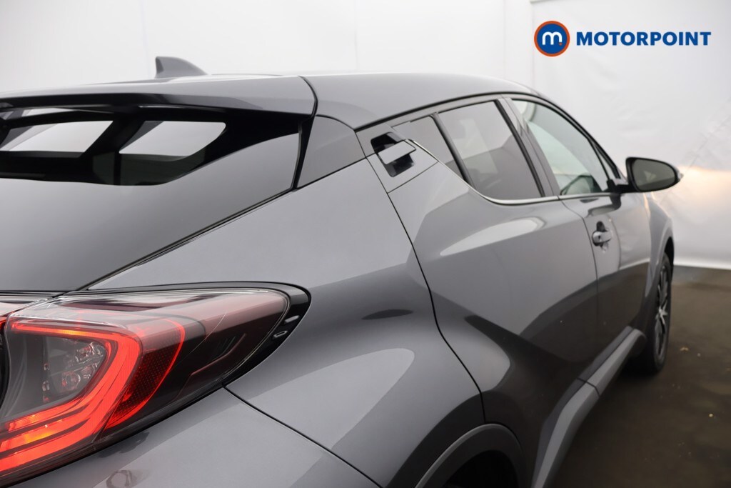 Used Toyota C-HR 2019 for sale - 76590205: Photo 33