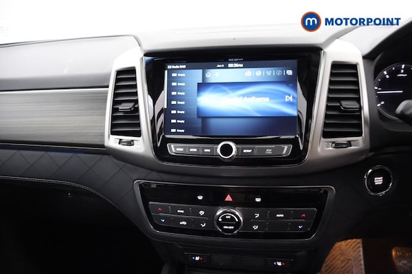 Used Ssangyong Rexton 2018 for sale - 76101911: Photo 13