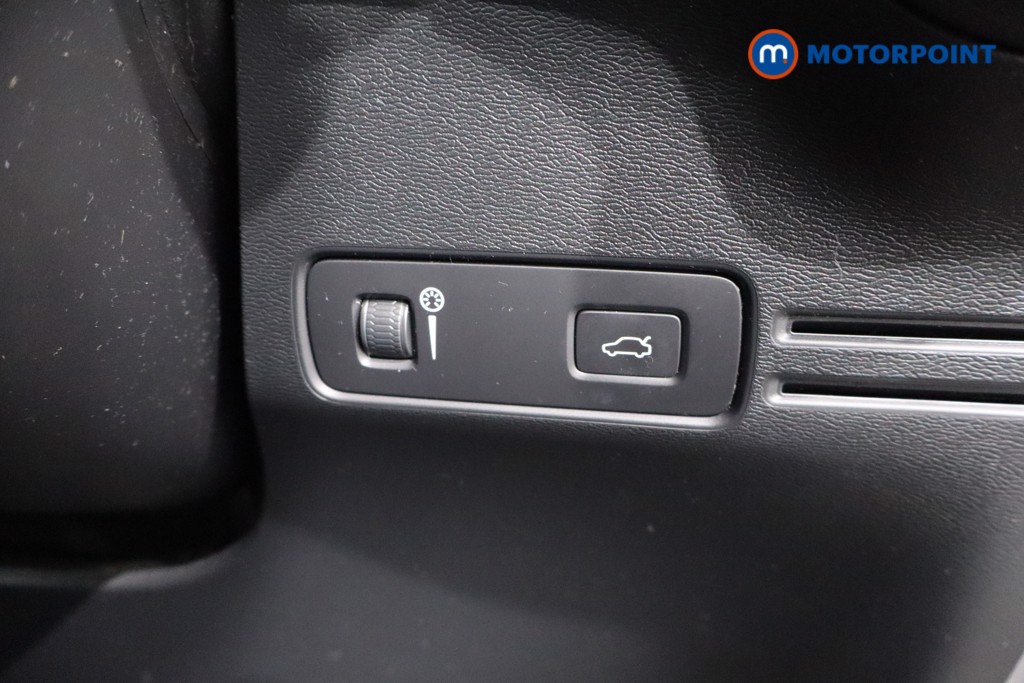 Used Volvo XC40 2021 for sale - 76494791: Photo 31