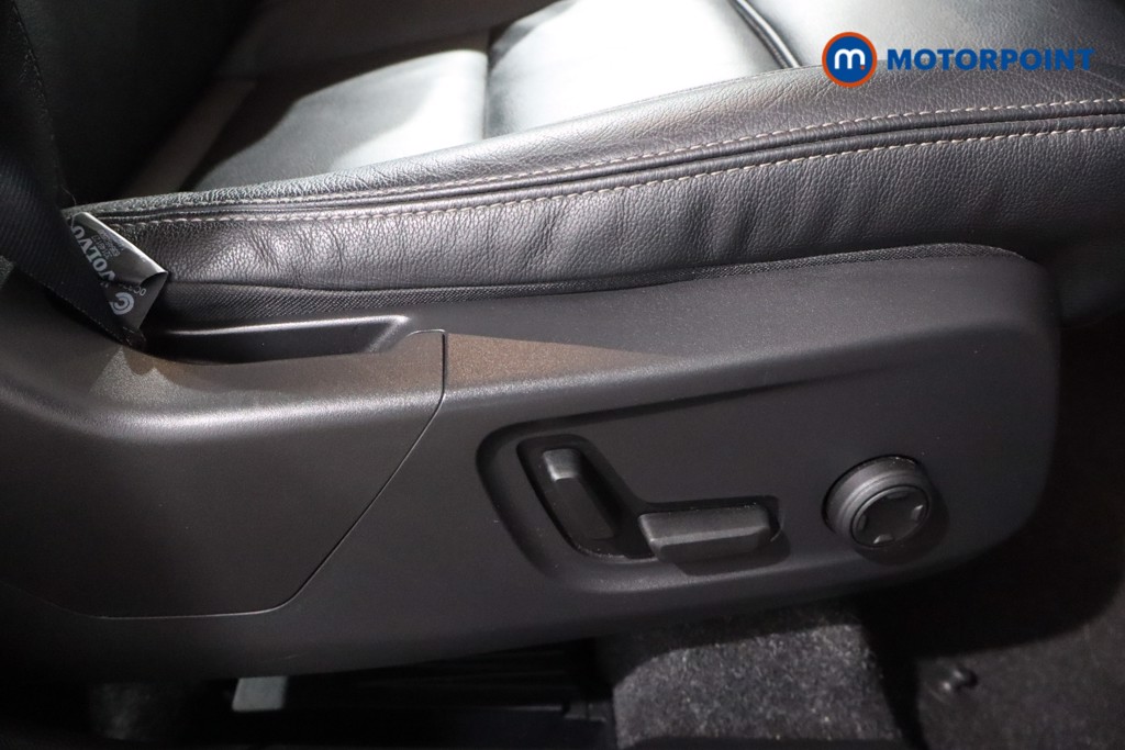 Used Volvo XC40 2021 for sale - 76494791: Photo 32