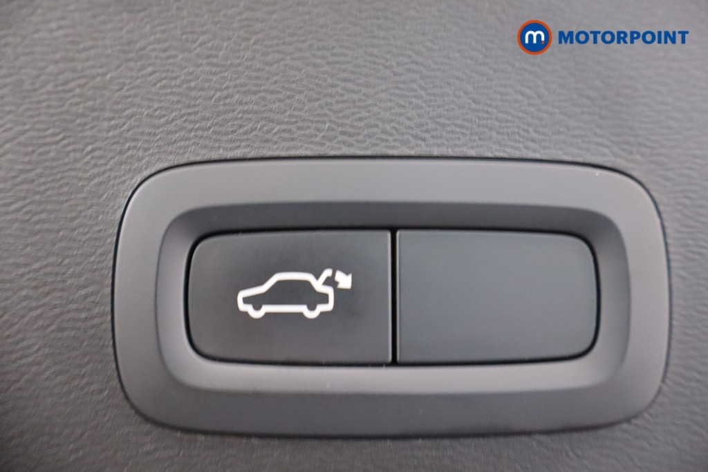 Used Volvo XC40 2021 for sale - 76494791: Photo 48