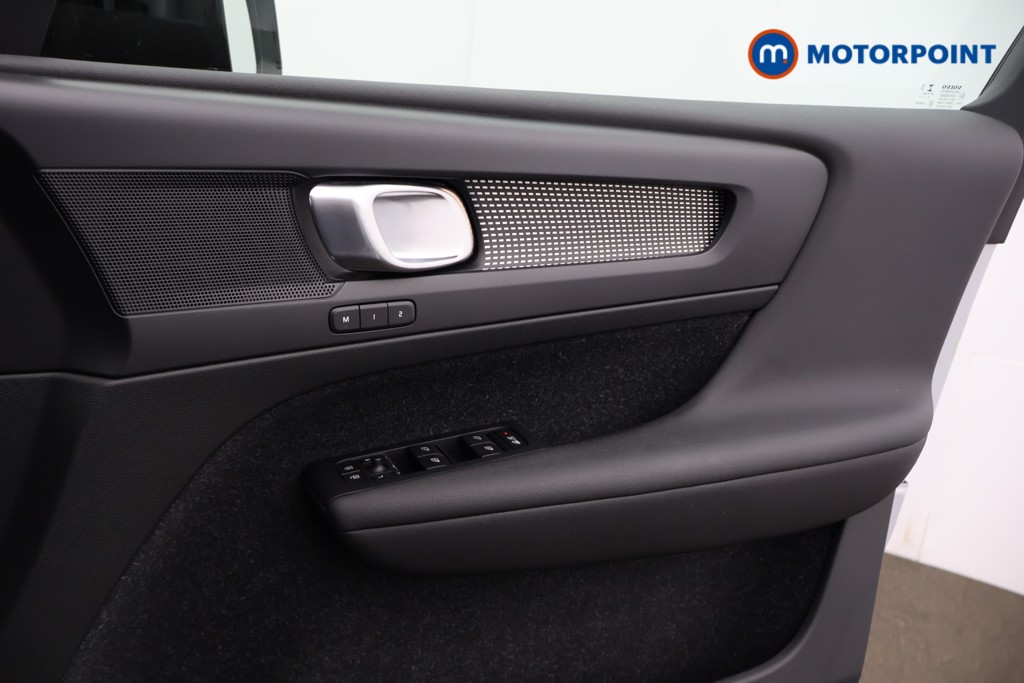 Used Volvo XC40 2020 for sale - 76468046: Photo 9