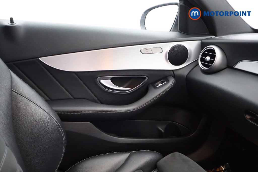 Used Mercedes-Benz C Class 2019 for sale - 76819483: Photo 15