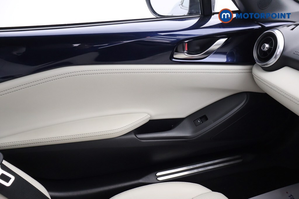 Used Mazda MX-5 2021 for sale - 76303252: Photo 21