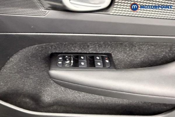 Used Volvo XC40 2021 for sale - 76319857: Photo 22
