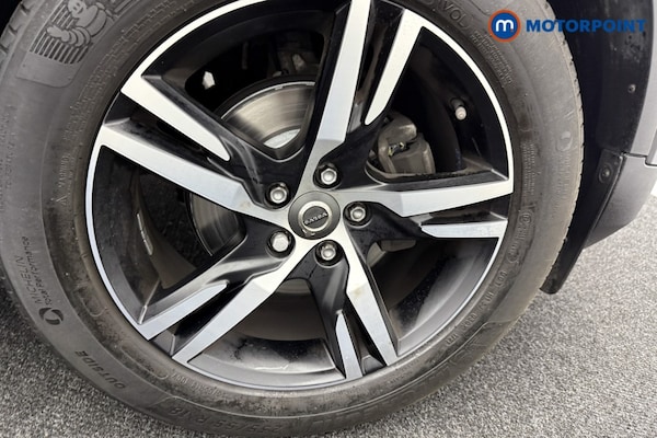 Used Volvo XC40 2021 for sale - 76319857: Photo 39