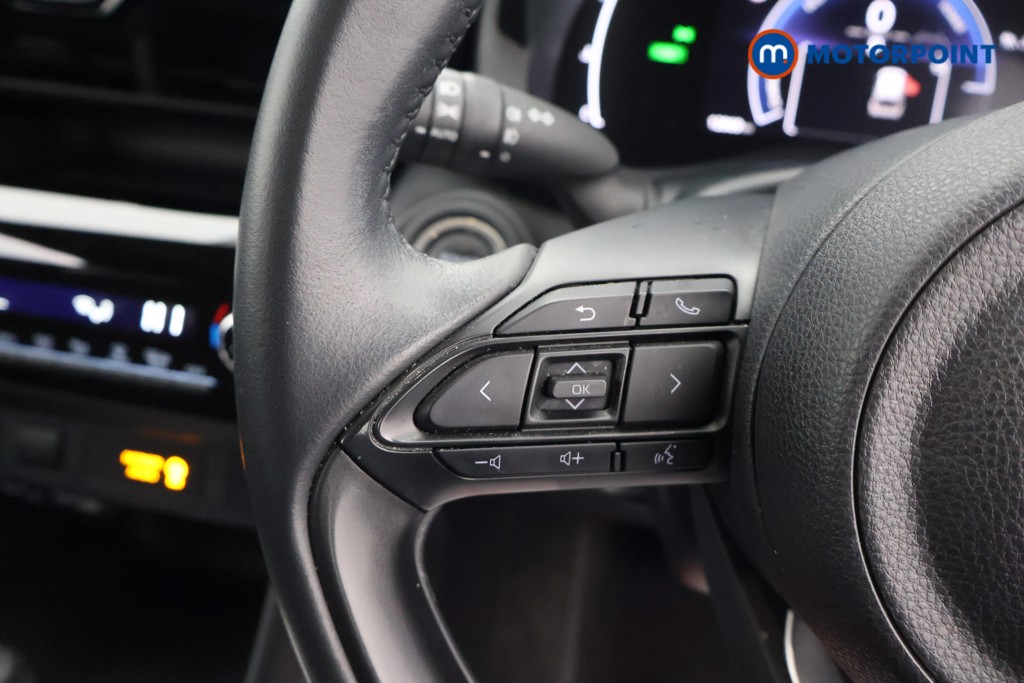 Used Toyota Yaris Cross 2024 for sale - 76650719: Photo 11