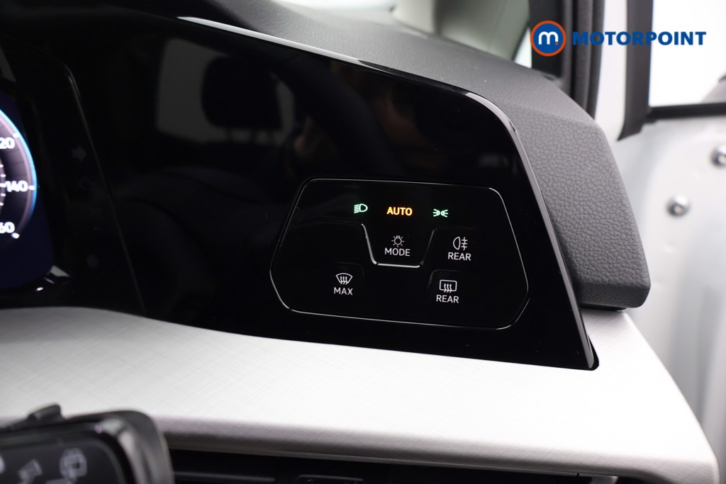 Used Volkswagen Golf 2025 for sale - 78043120: Photo 18