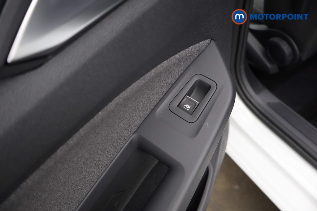 Used Volkswagen Golf 2025 for sale - 78043120: Photo 35