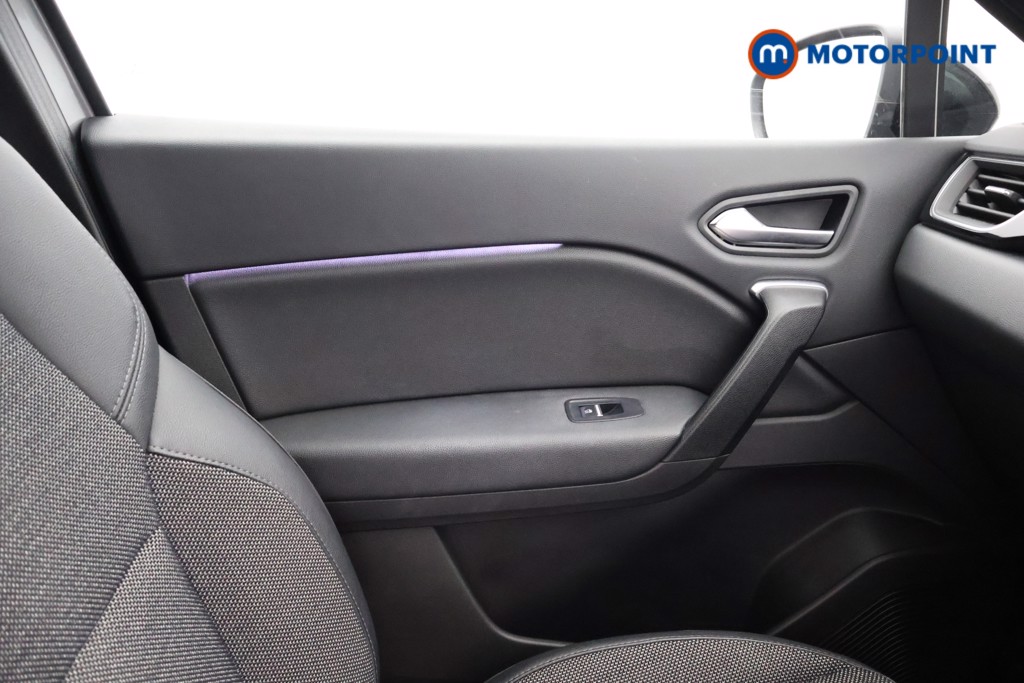 Used Renault Captur 2022 for sale - 77984459: Photo 26