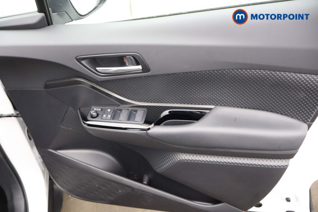 Used Toyota C-HR 2023 for sale - 76255667: Photo 17