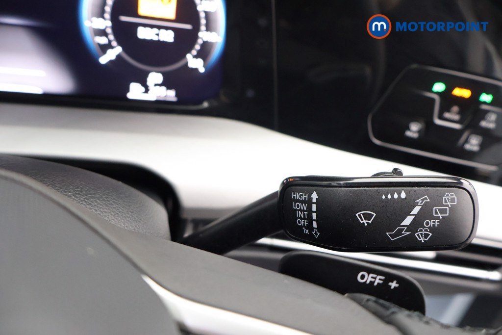 Used Volkswagen Golf 2025 for sale - 77354922: Photo 14