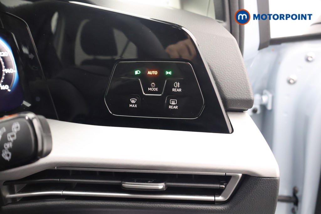 Used Volkswagen Golf 2025 for sale - 77354922: Photo 15