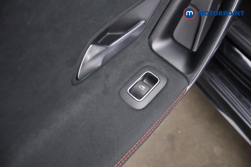 Used Mercedes-Benz A-Class for sale - 77878438: Photo 40