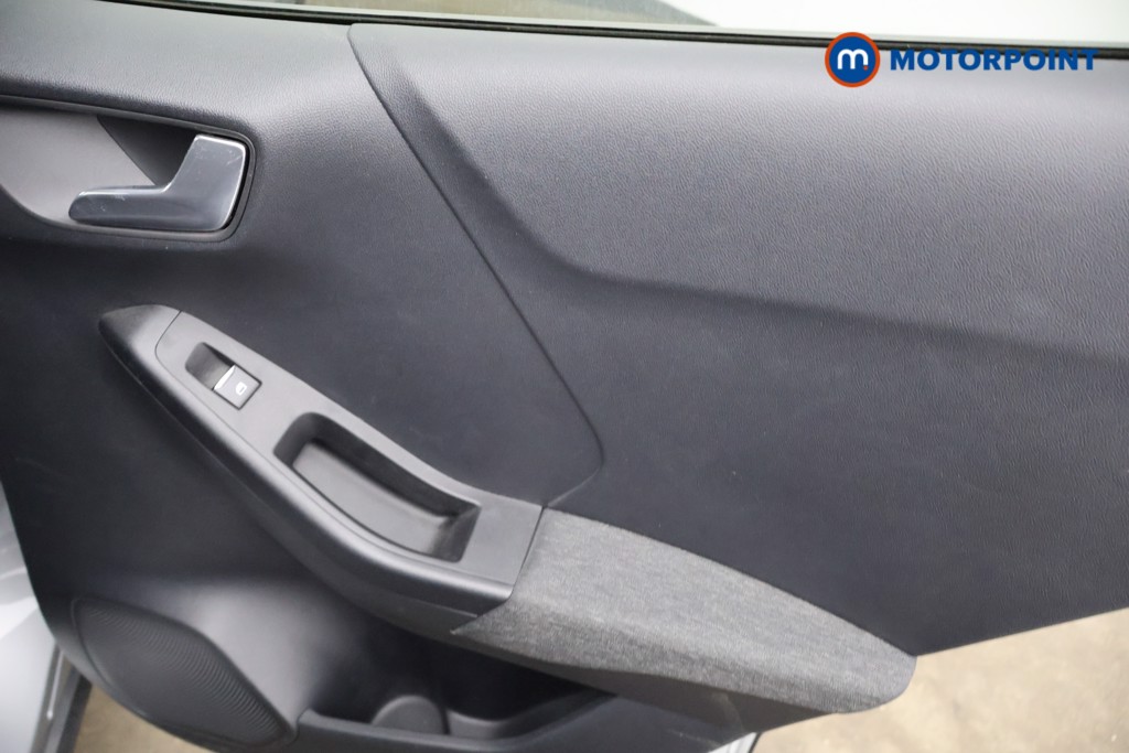 Used Ford Puma for sale - 78109764: Photo 25