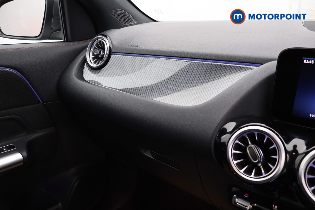 Used Mercedes-Benz GLA 2024 for sale - 77901966: Photo 17