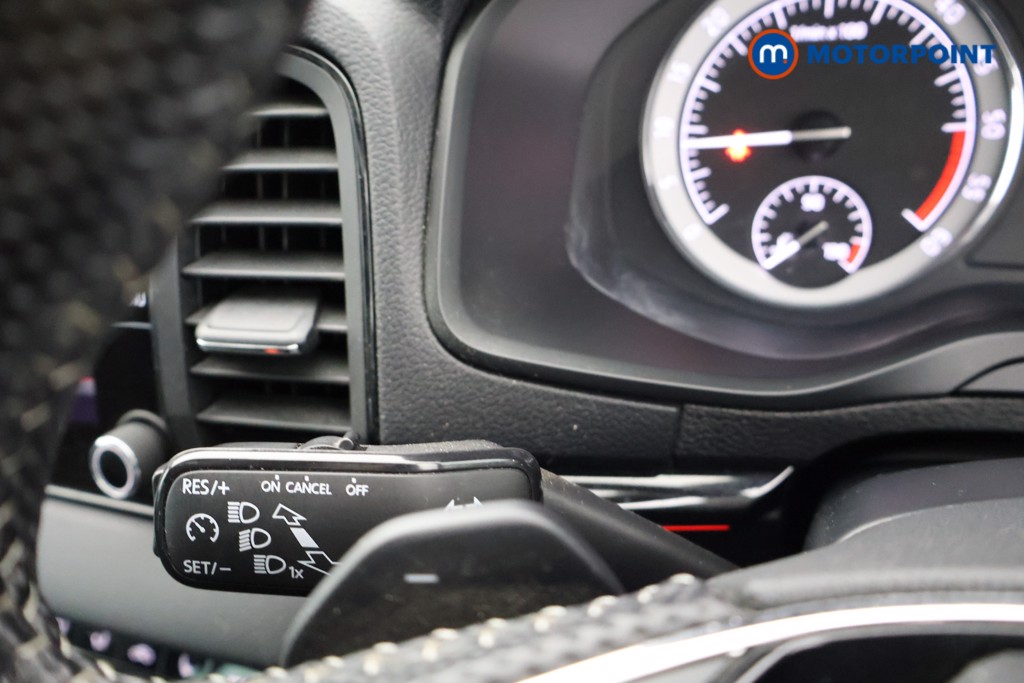 Used Skoda Karoq 2021 for sale - 76379858: Photo 12