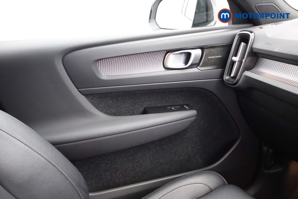 Used Volvo XC40 2020 for sale - 77804887: Photo 16