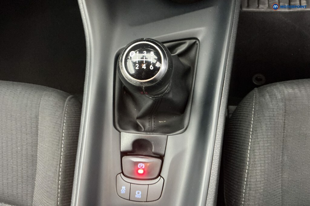 Used Toyota C-HR 2019 for sale - 78012102: Photo 26