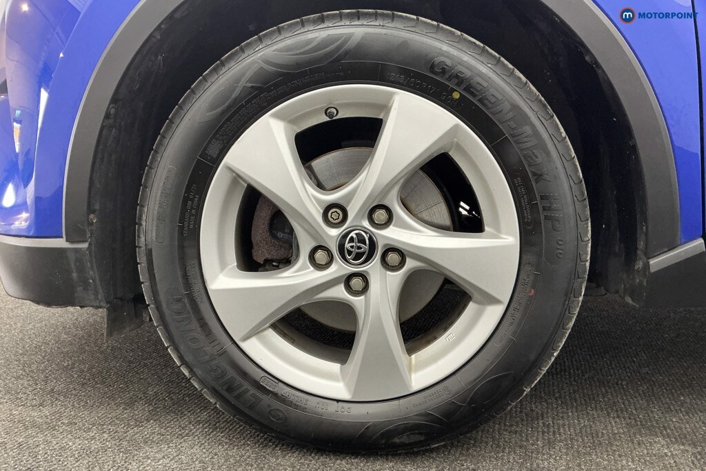 Used Toyota C-HR 2019 for sale - 78012102: Photo 41