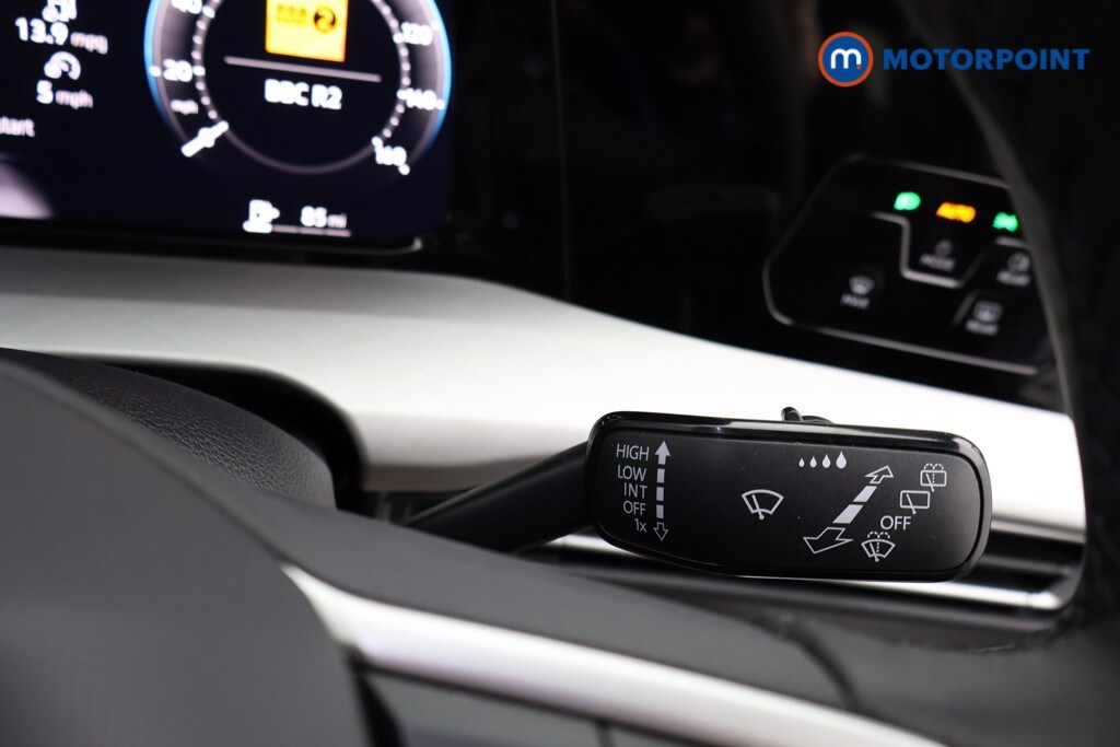 Used Volkswagen Golf 2025 for sale - 77962624: Photo 14