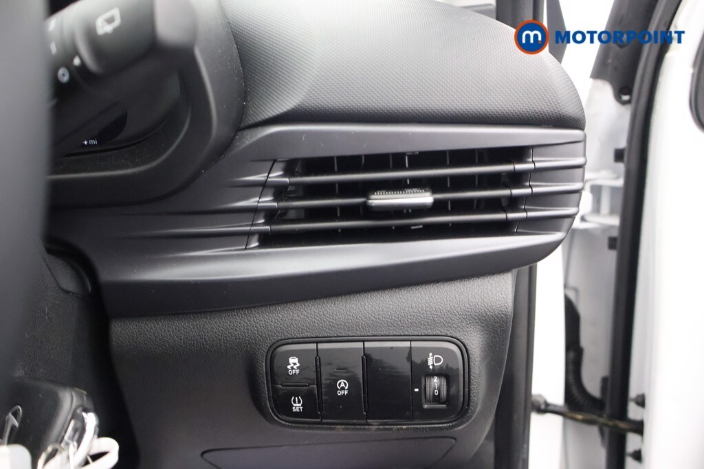 Used Hyundai i20 for sale - 77364674: Photo 15