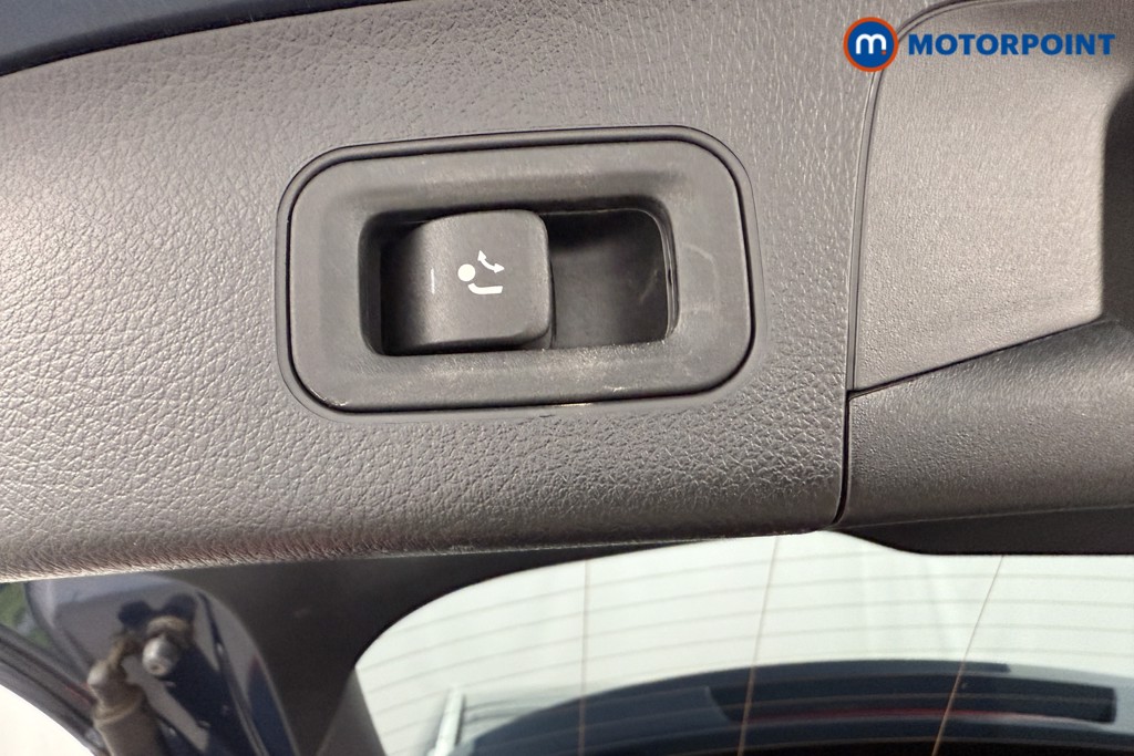 Used Mercedes-Benz EQA 2022 for sale - 76367184: Photo 43