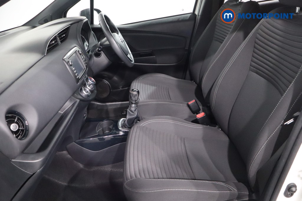 Used Toyota Yaris 2018 for sale - 76494766: Photo 12