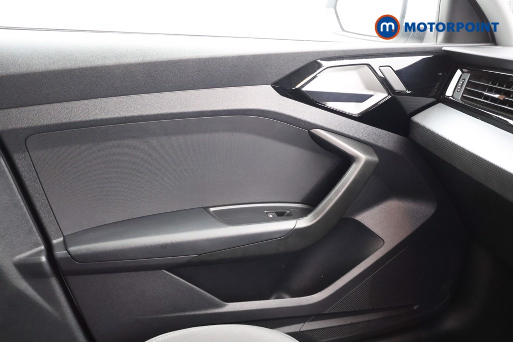 Used Audi A1 for sale - 76491525: Photo 20