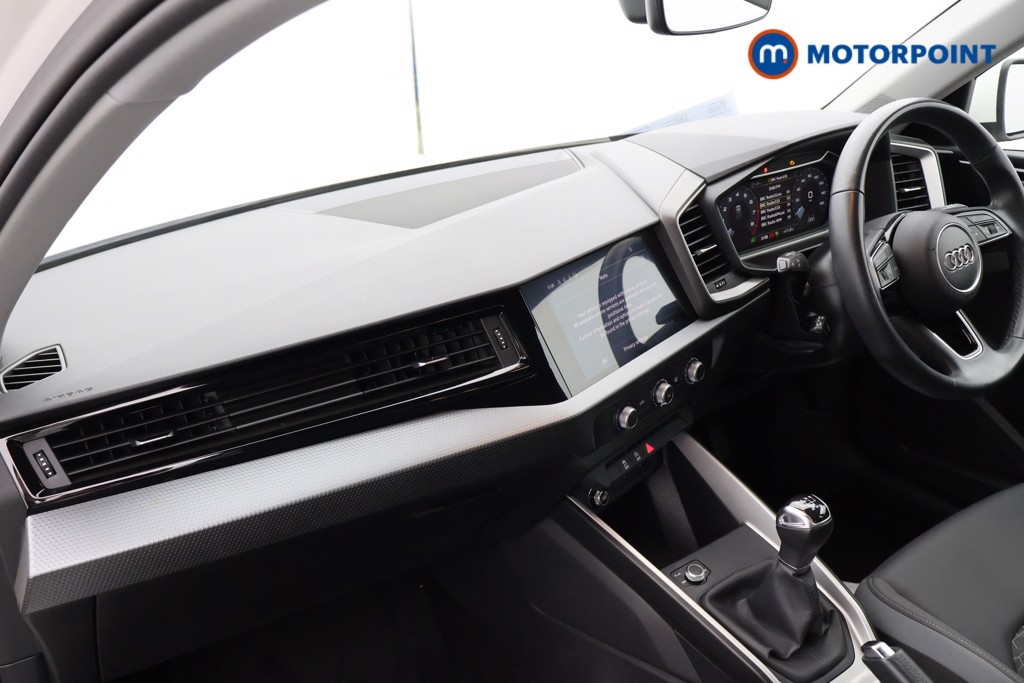 Used Audi A1 for sale - 76491525: Photo 28