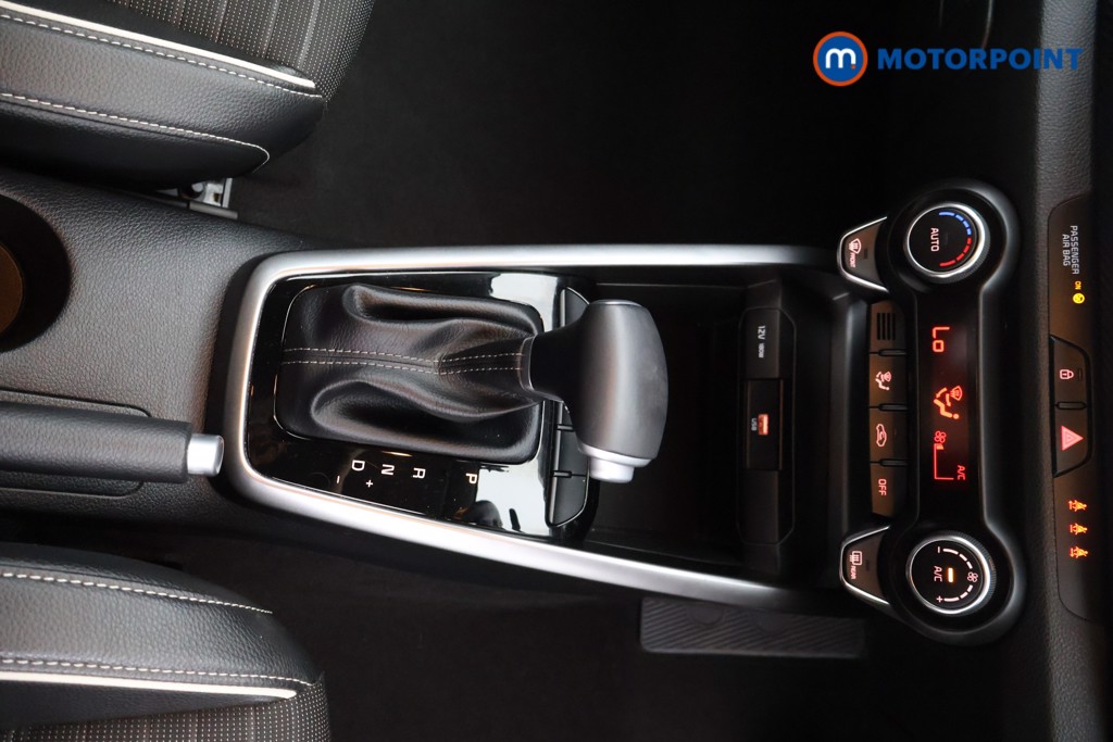 Used Kia Stonic 2023 for sale - 76491615: Photo 14