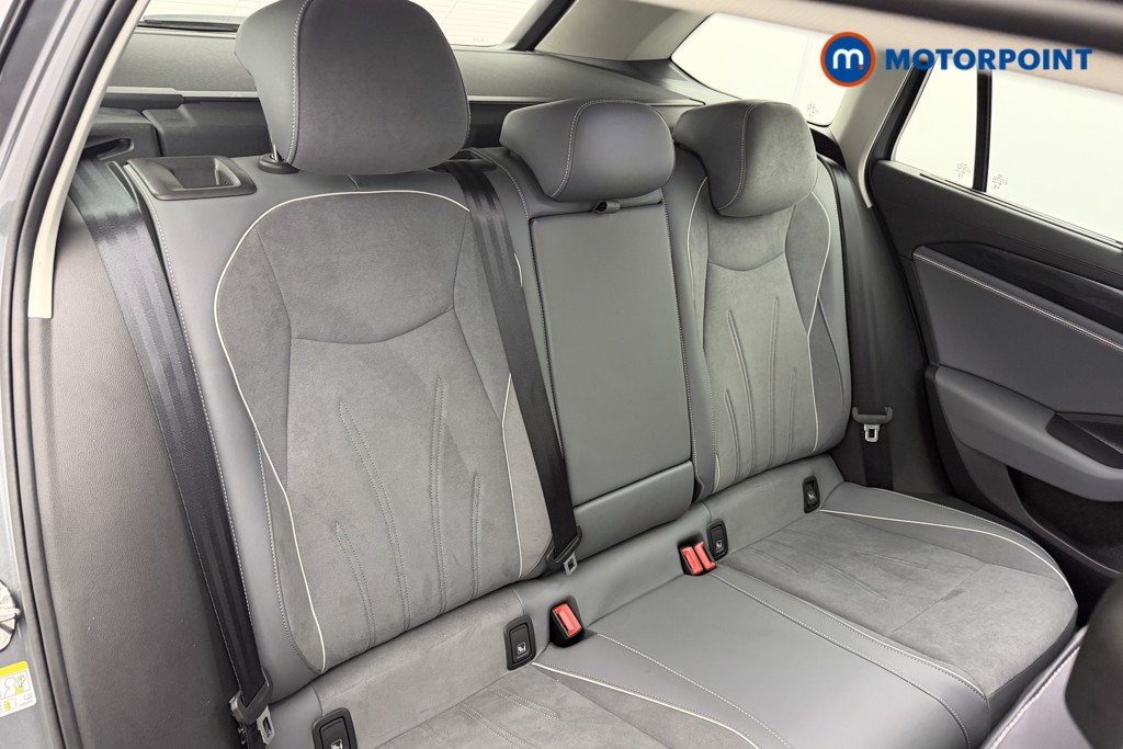 Used Volkswagen Passat 2025 for sale - 77691799: Photo 17