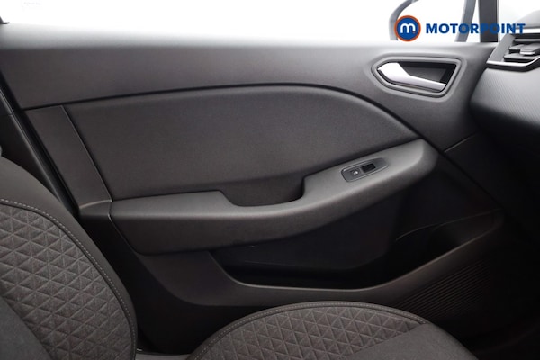 Used Renault Clio 2020 for sale - 76279147: Photo 22