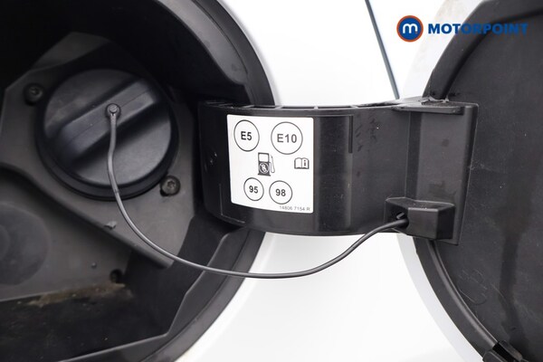 Used Renault Clio 2020 for sale - 76279147: Photo 33