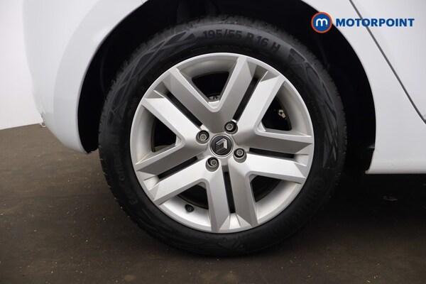 Used Renault Clio 2020 for sale - 76279147: Photo 47