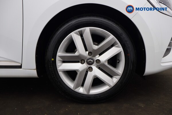 Used Renault Clio 2020 for sale - 76279147: Photo 48